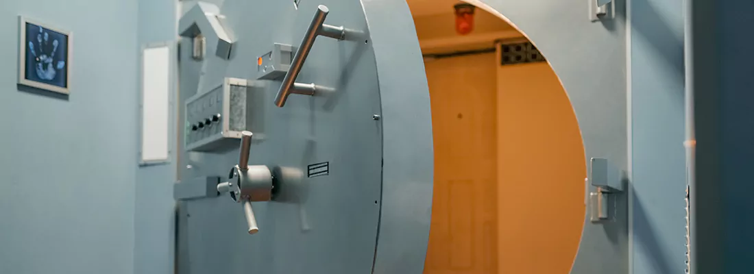 Vault and Safe locksmith services in Winnipeg, MB